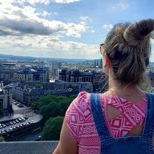 Meet your Posher, Amanda